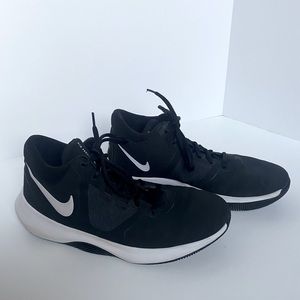 Nike Unisex Air Precision II Black/White Basketball Shoes